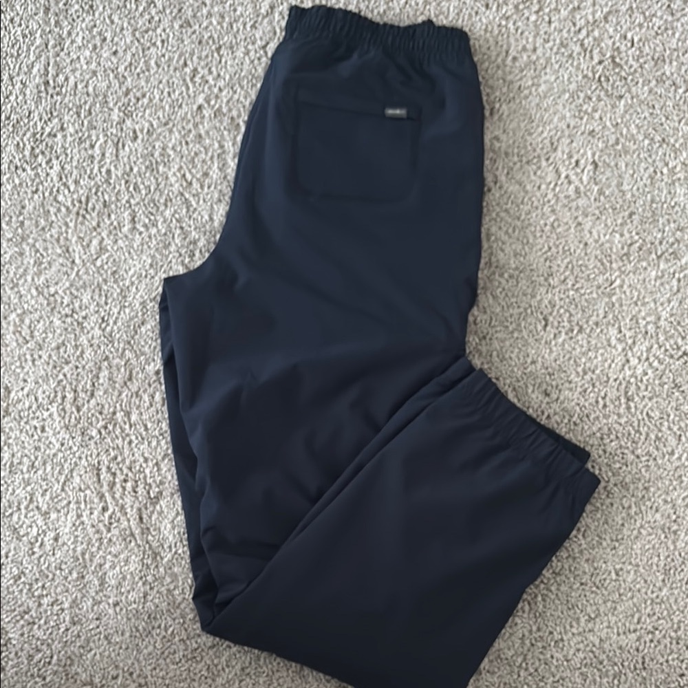 Eddie Bauer fleece lined Blue Trousers with Relaxed Fit and Elastic Waistband